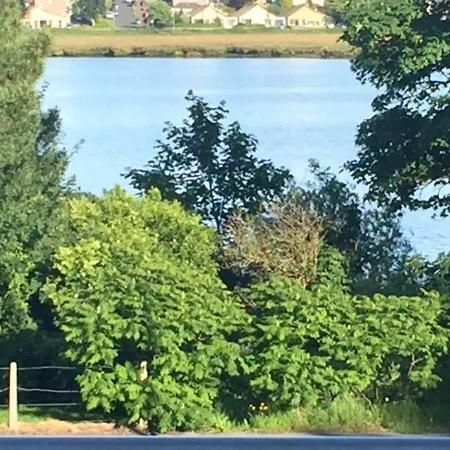Holiday home City Lake House Galway